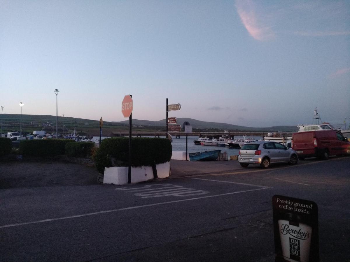 The Ferry Boat Hotel Portmagee Exterior photo
